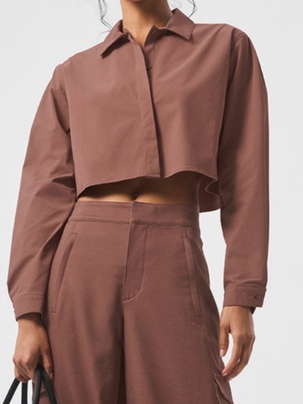ALO Yoga Cropped Button-Front Top in Coca Cola Brown